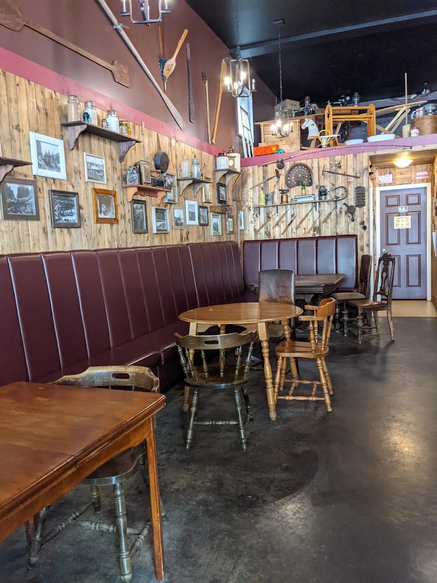 Vibe, Big Bend Cafe