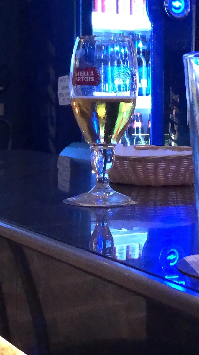 Food & drink, Pub Paré