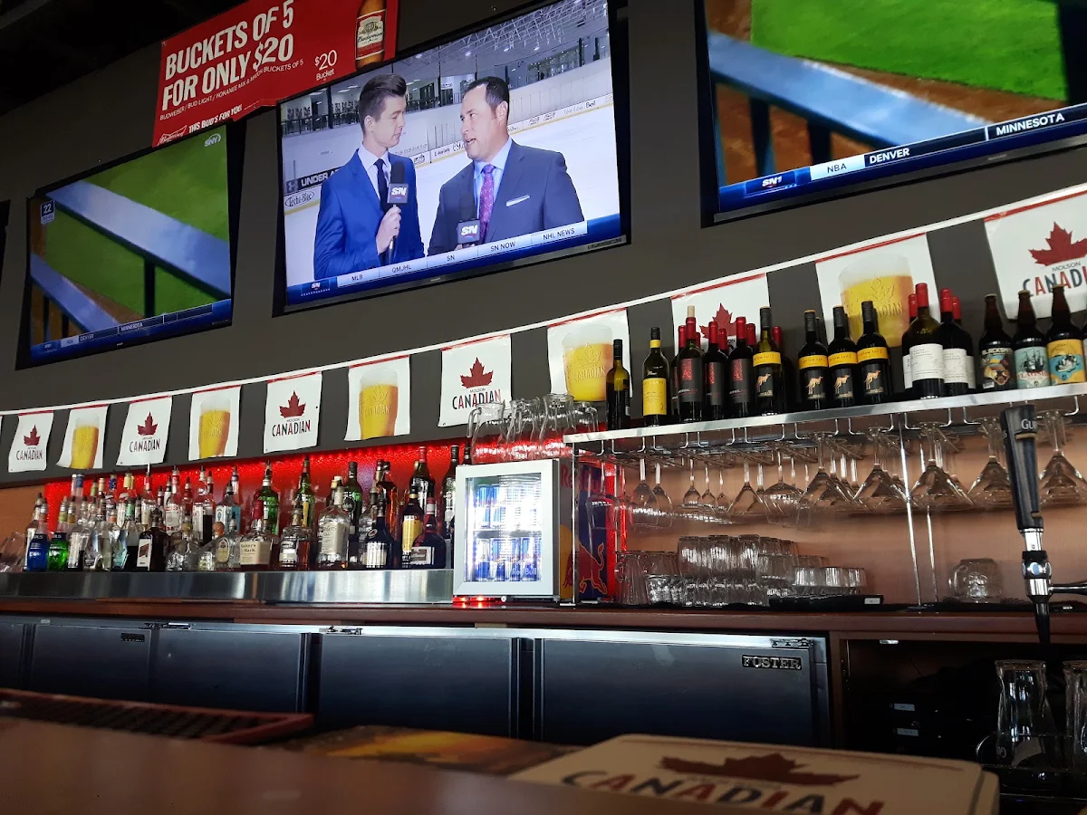 Vibe, Boston Pizza