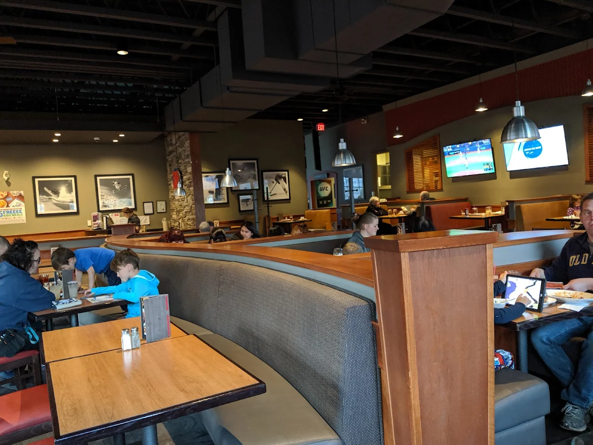 Vibe, Boston Pizza