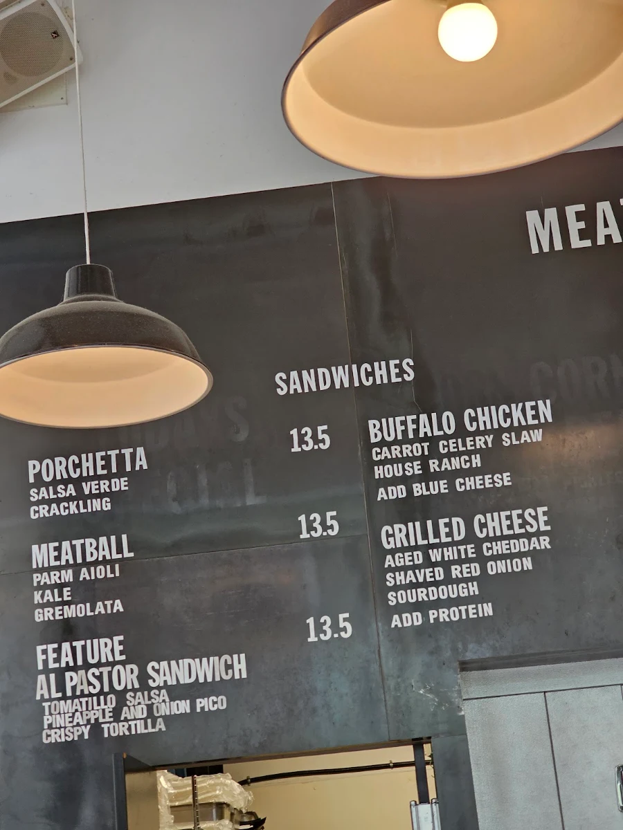 Menu, Meat & Bread