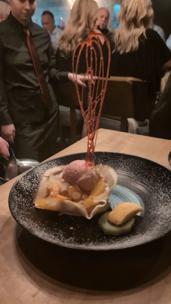 Food & drink, Prime Steak + Raw Bar