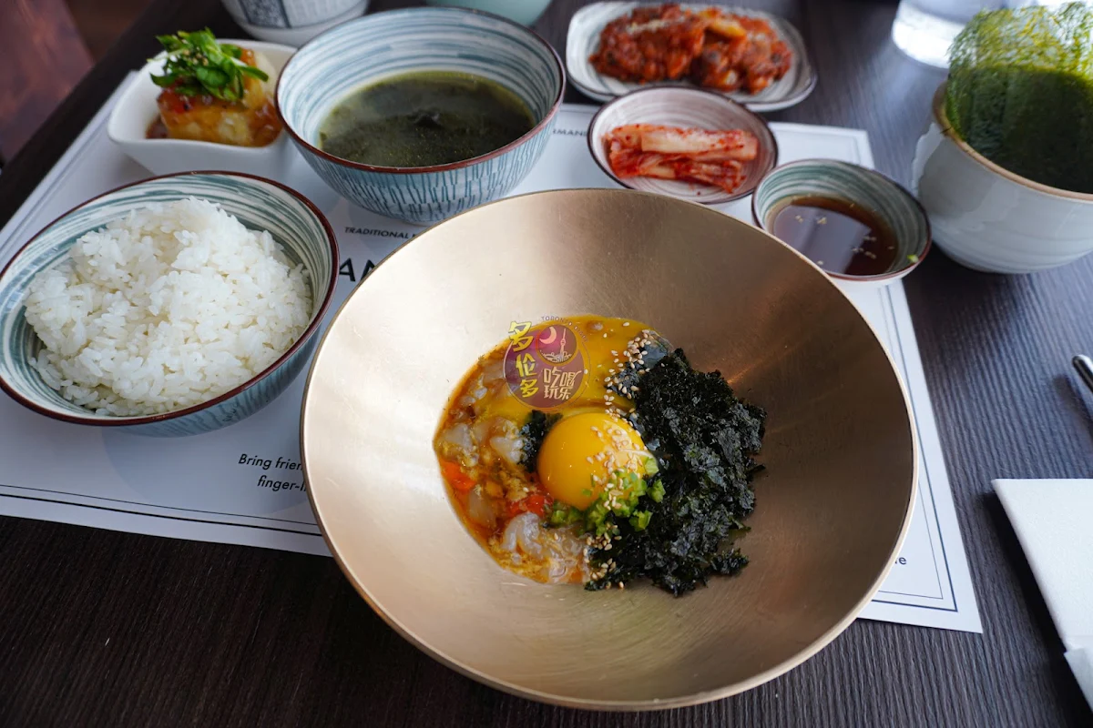 Food & drink, Gebang Sikdang