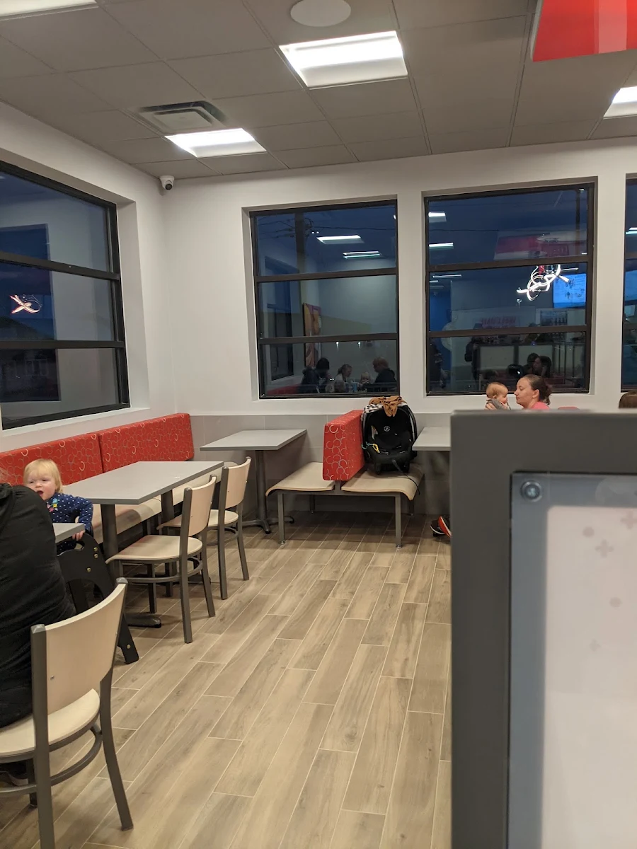 Vibe, Dairy Queen Grill & Chill
