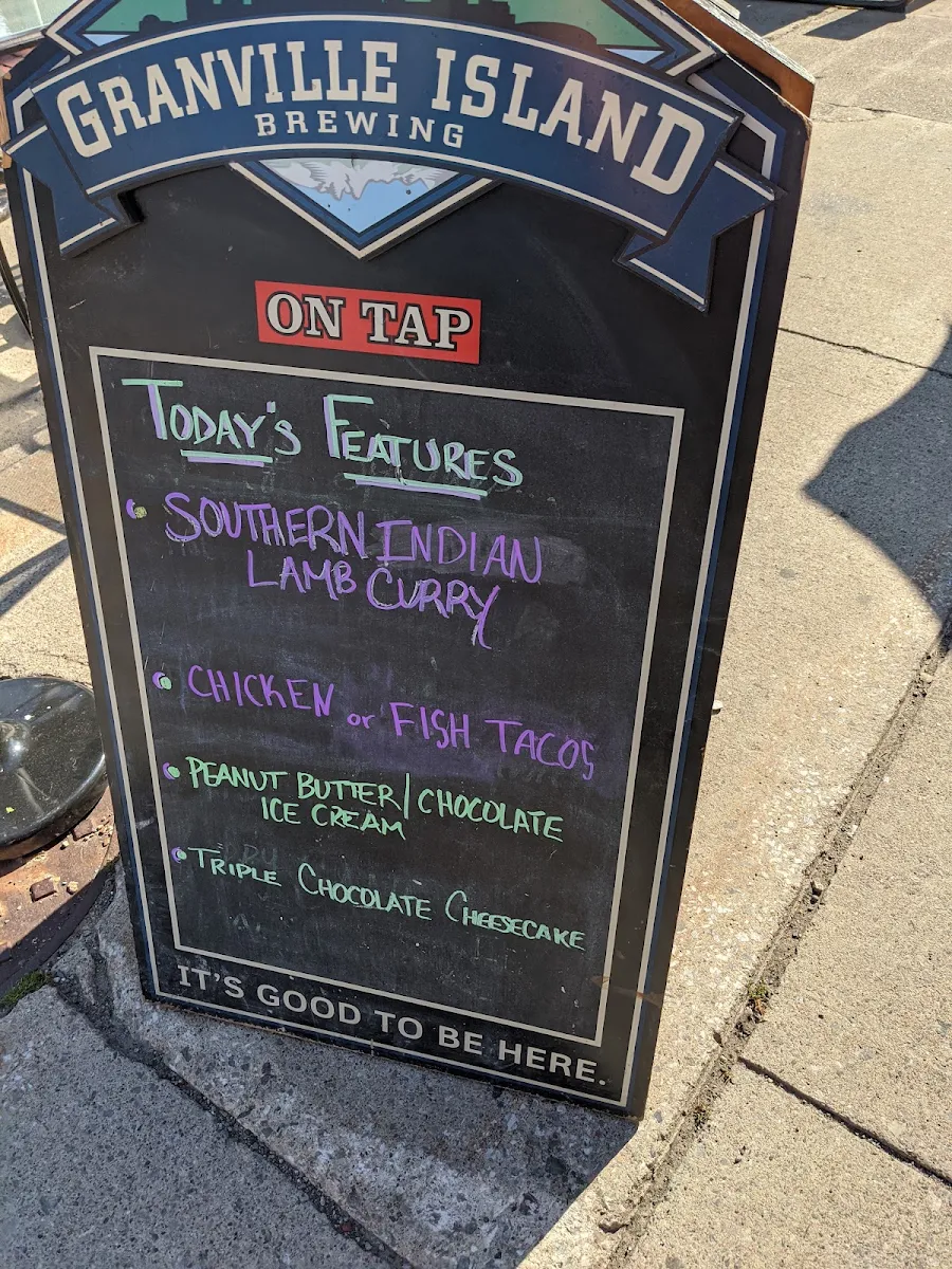Menu, Peppers Pub