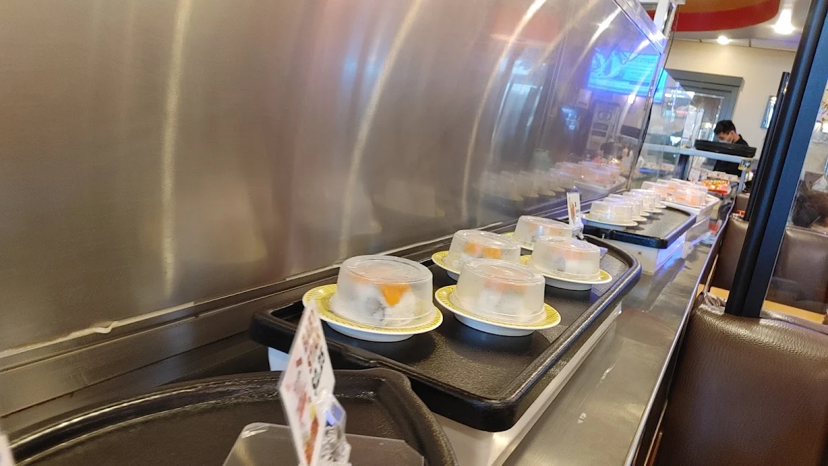 Vibe, Kinjo Sushi & Grill