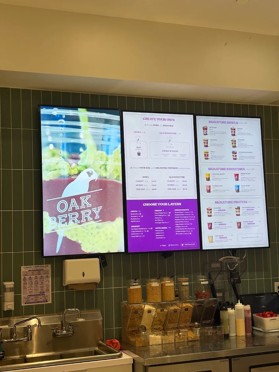 Menu, OAKBERRY Açaí Bowls & Smoothies