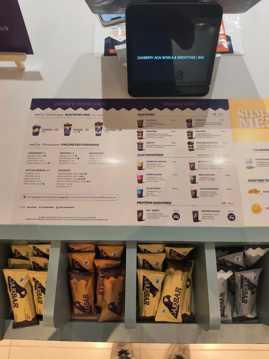Menu, OAKBERRY Açaí Bowls & Smoothies