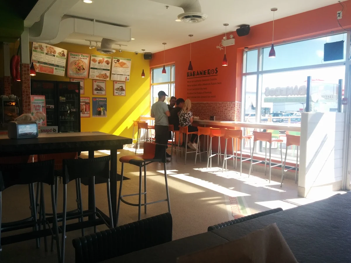 Vibe, Habaneros Modern Taco Bar