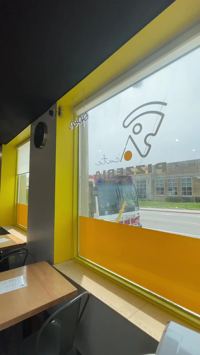 Vibe, Acute Pizzeria