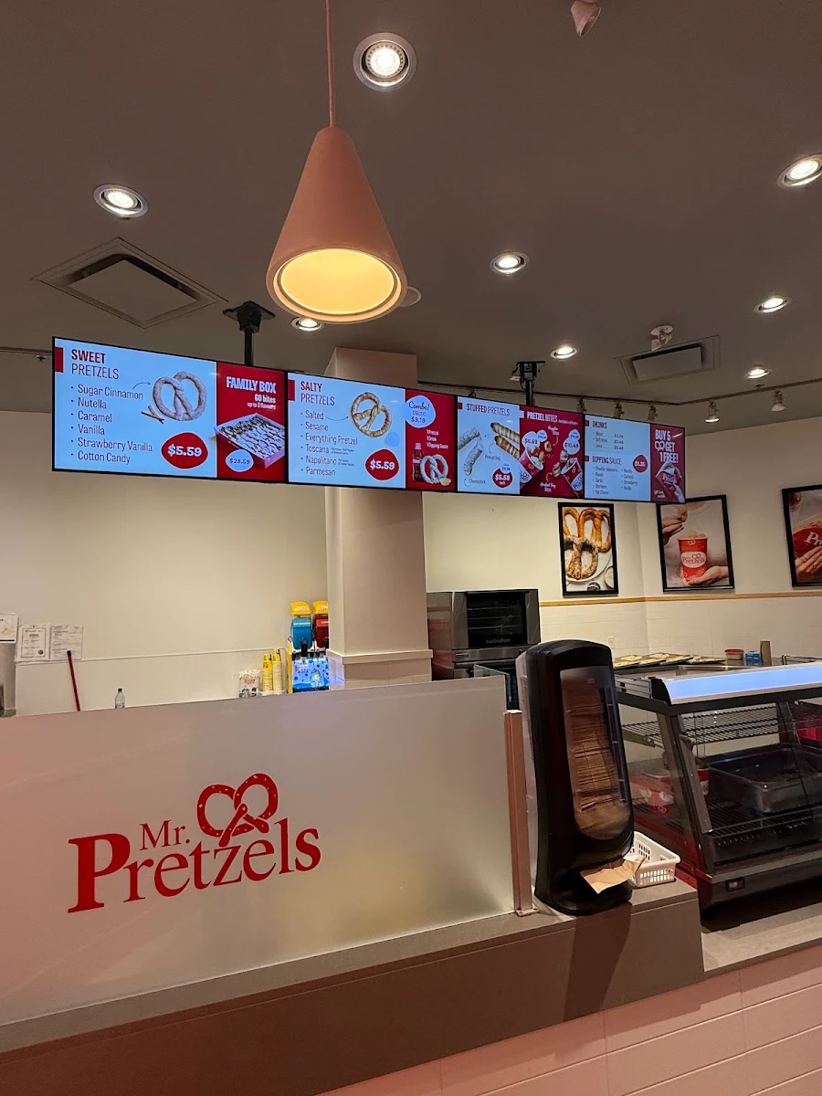 Menu, MR. PRETZEL COQUITLAM CENTRE