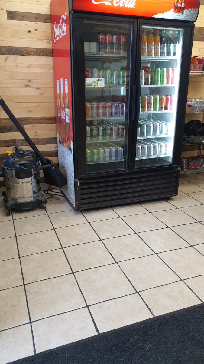 Vibe, Fruitland Pizza & Grill