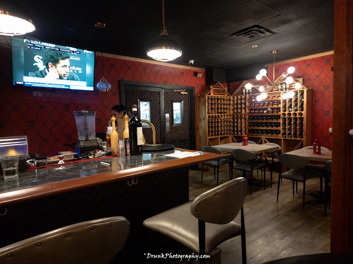 Vibe photo 7