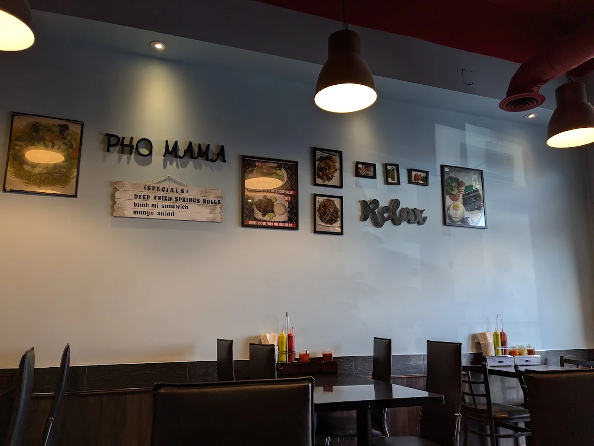 Menu, Pho Mama Oakville