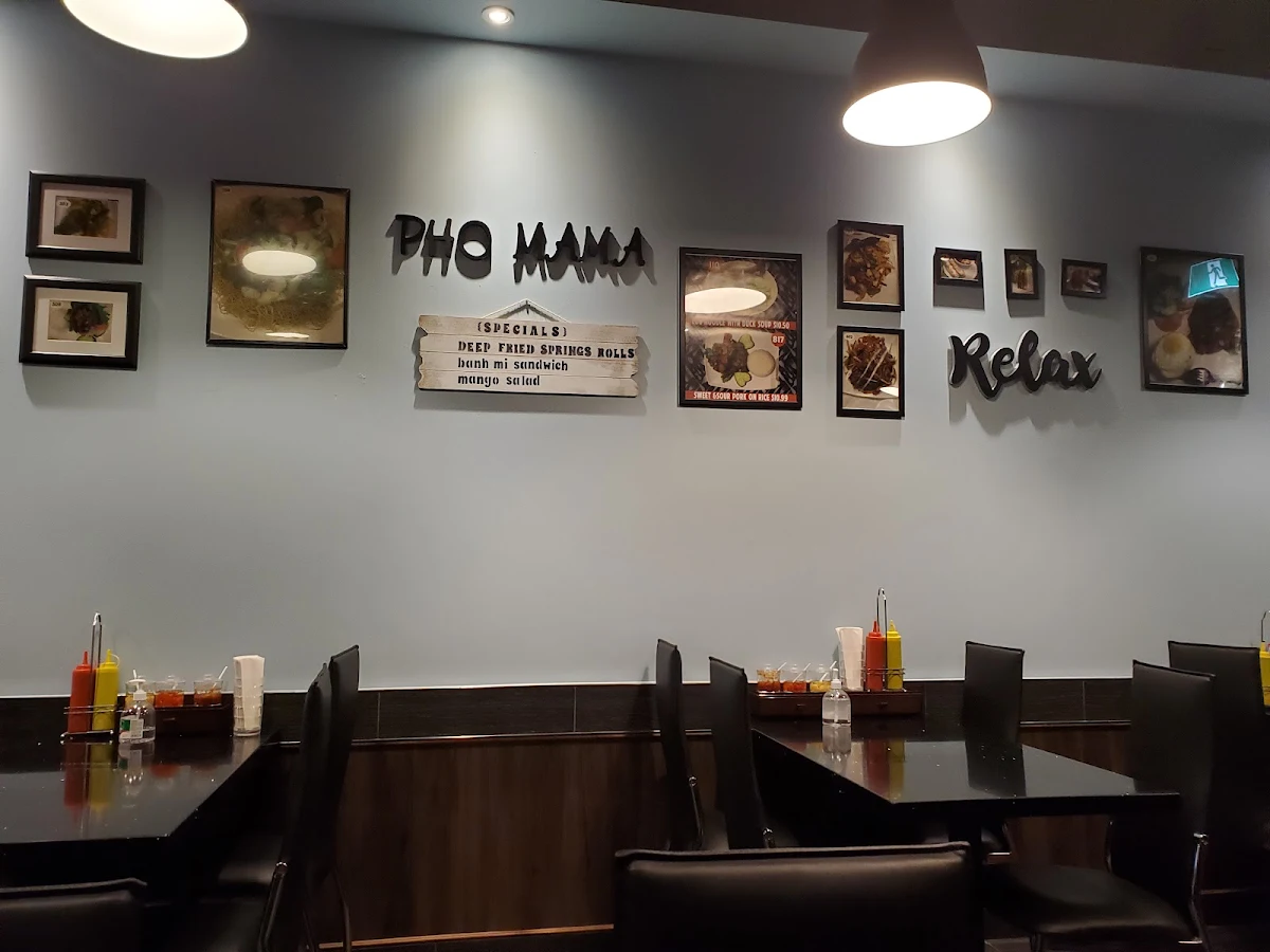Menu, Pho Mama Oakville
