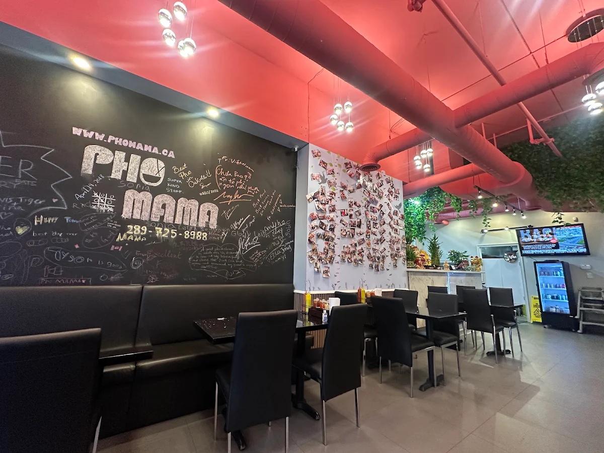 Vibe, Pho Mama Oakville