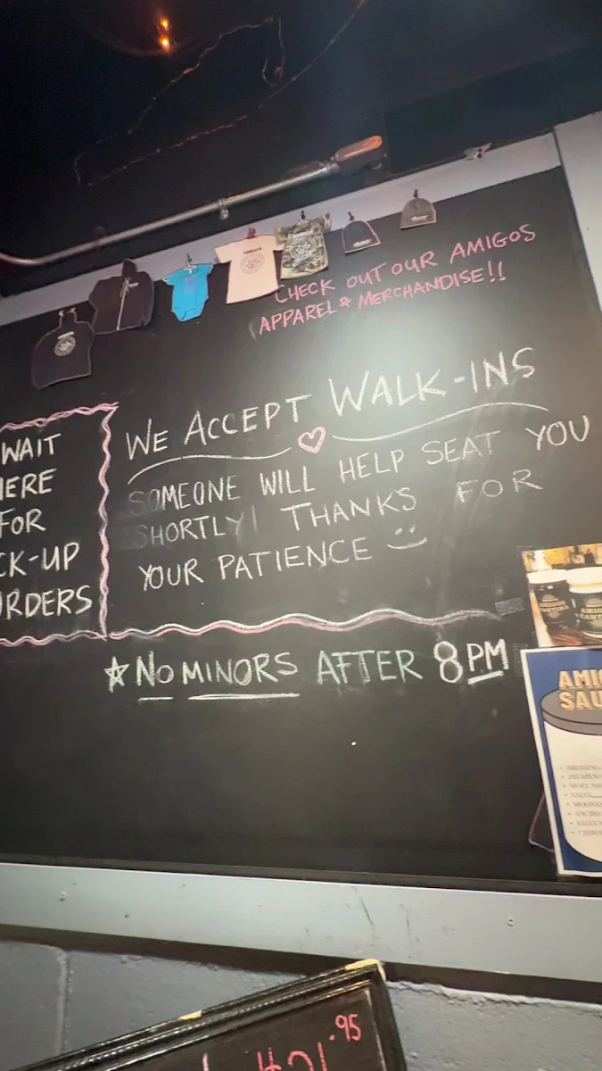 Menu, Amigos Cantina