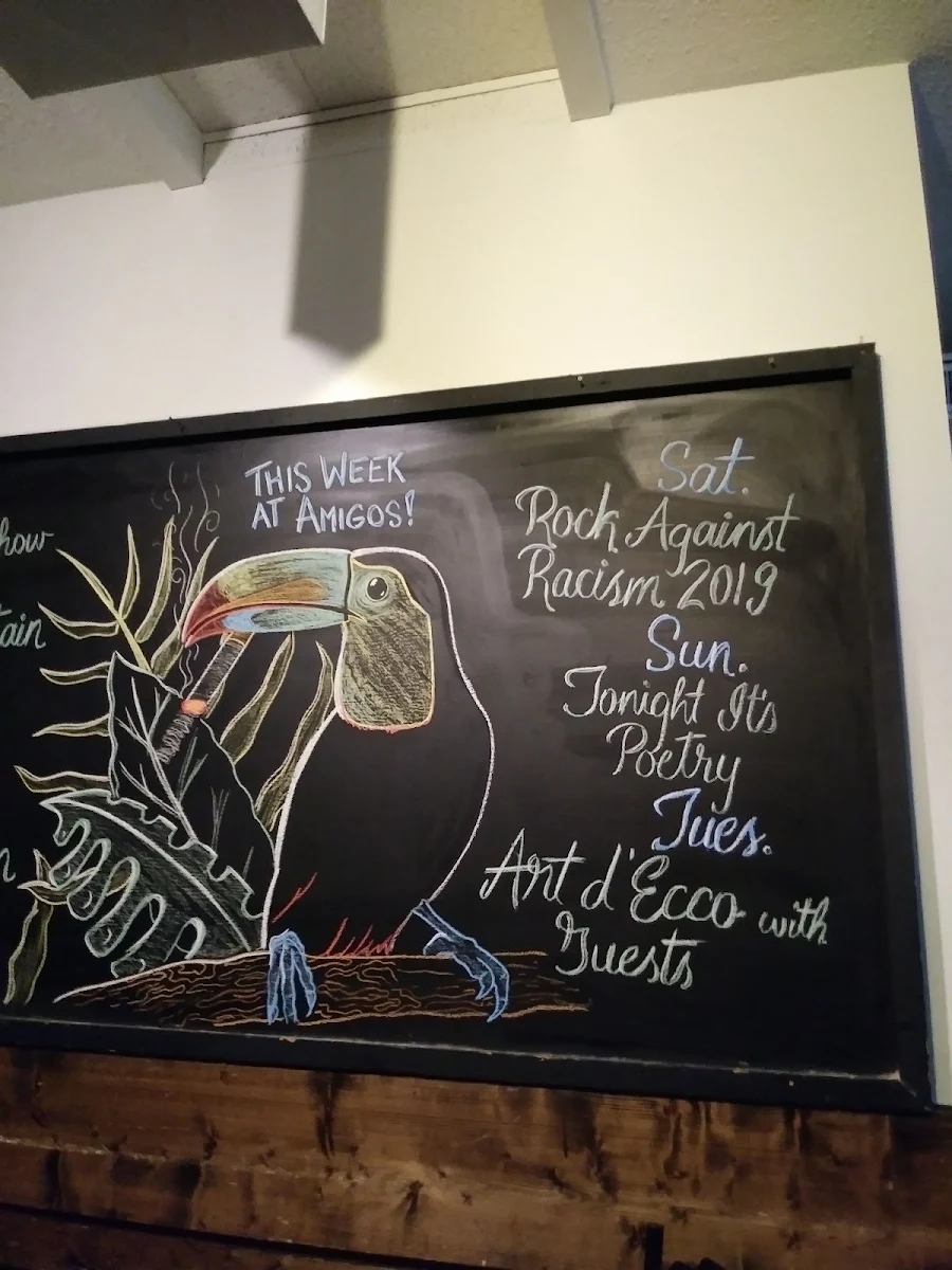 Menu, Amigos Cantina