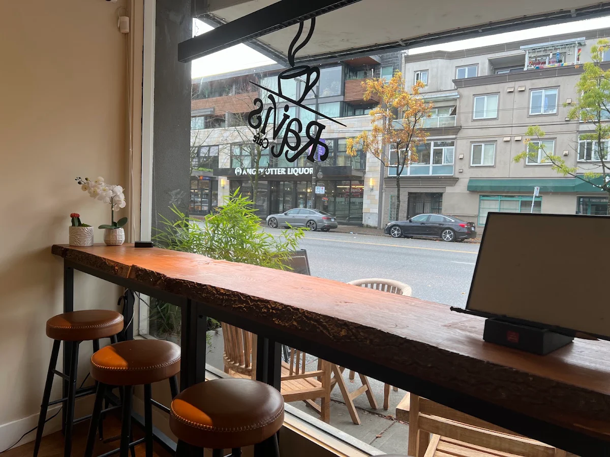 Vibe, Amberdo Cafe and Bakery