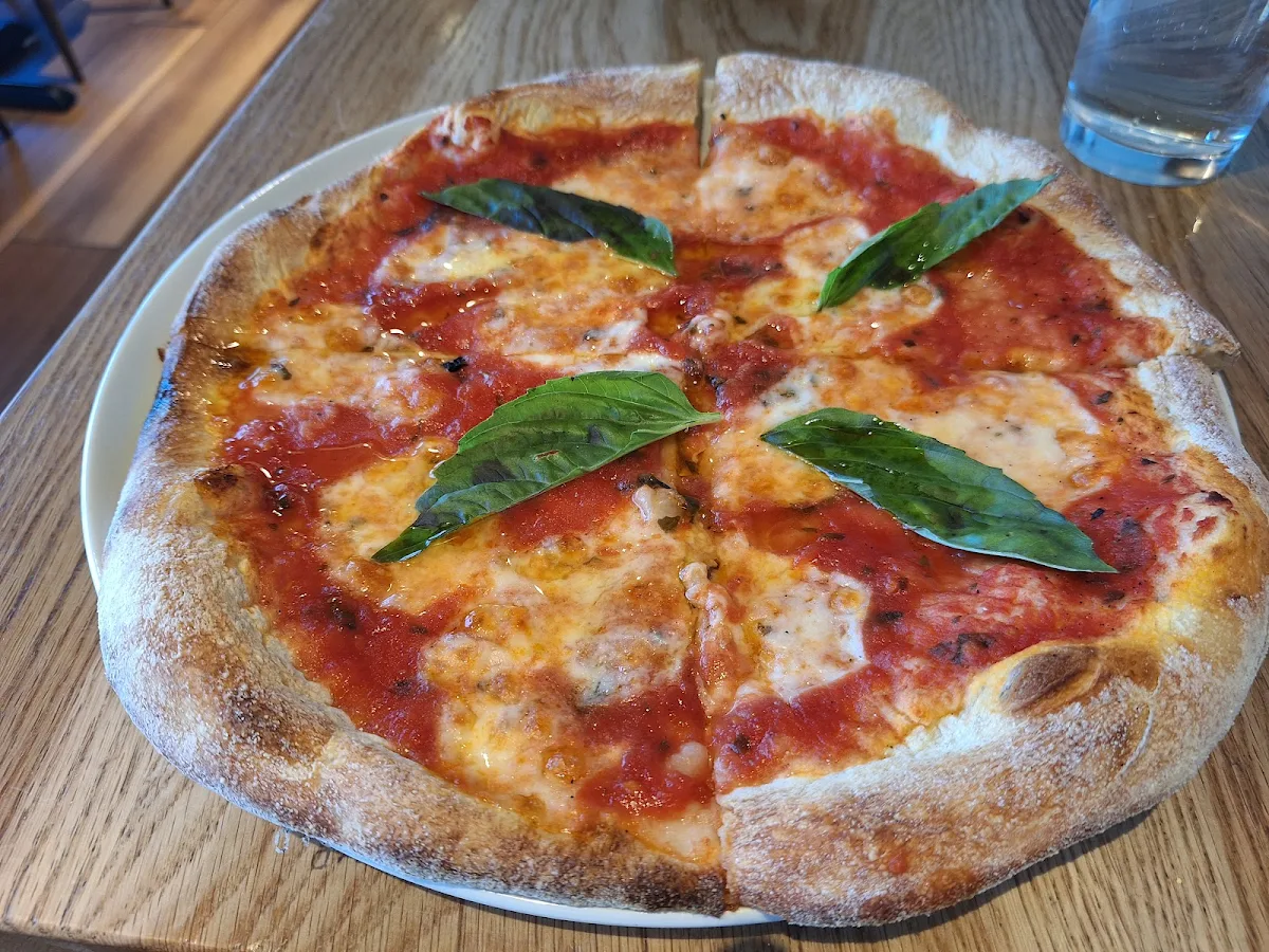 Food & drink photo 3