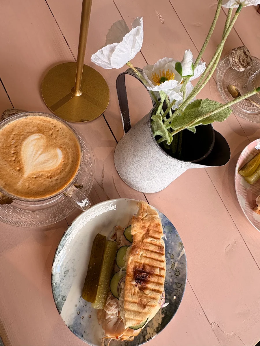 Food & drink, Italian coffee shop & bar