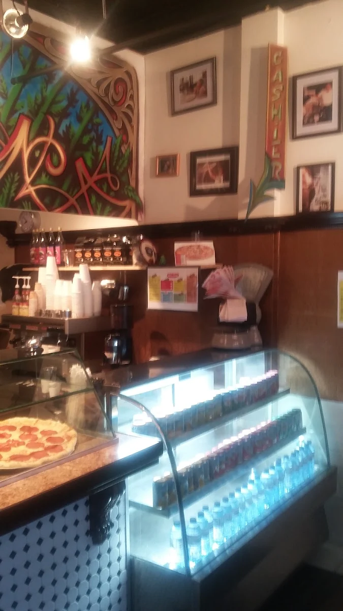 Vibe, Did's Pizza