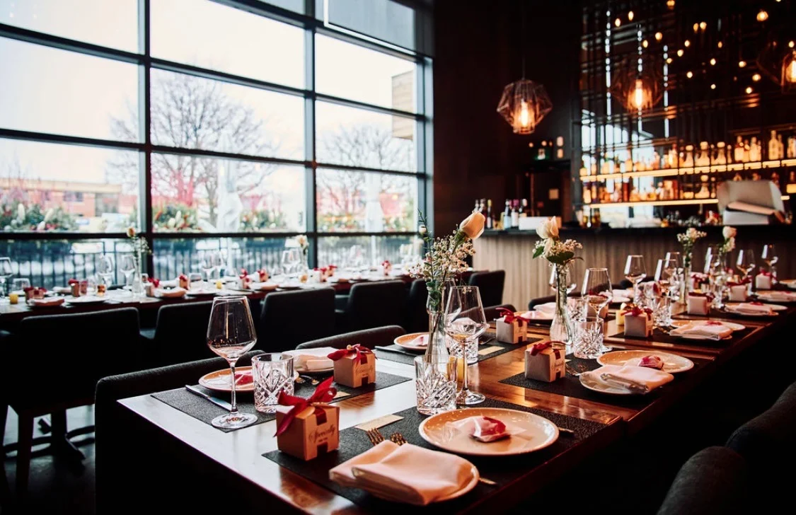 Vibe, Nascosto Ristorante