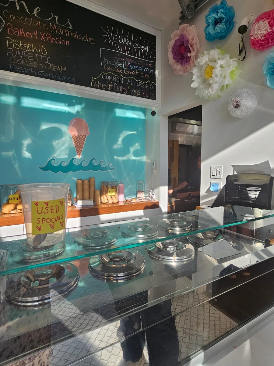 Vibe, The Beachconers Microcreamery