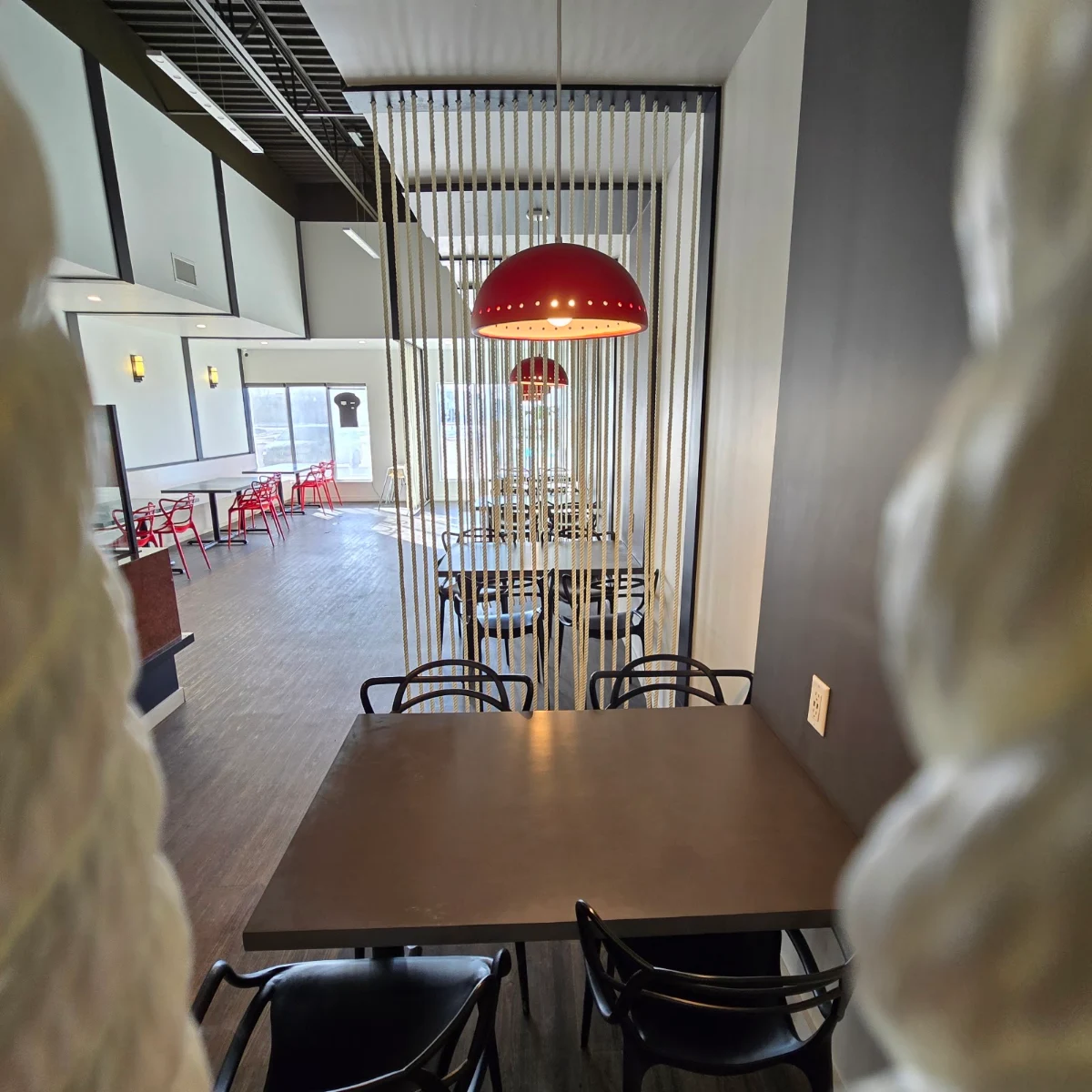 Vibe, Alfy's Noodle House