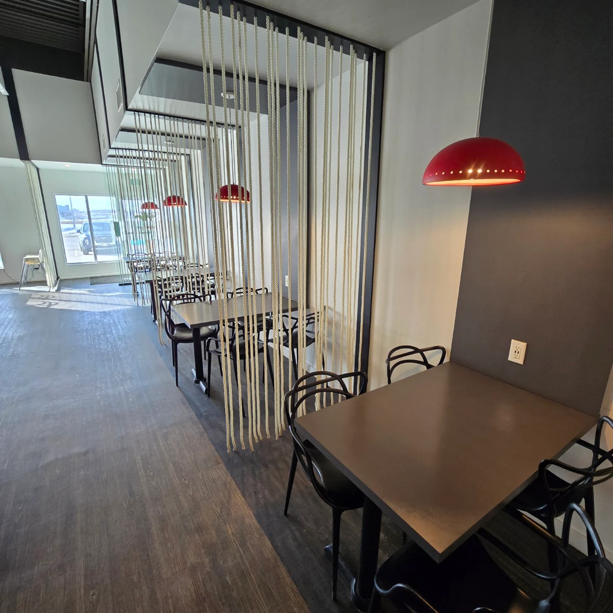 Vibe, Alfy's Noodle House