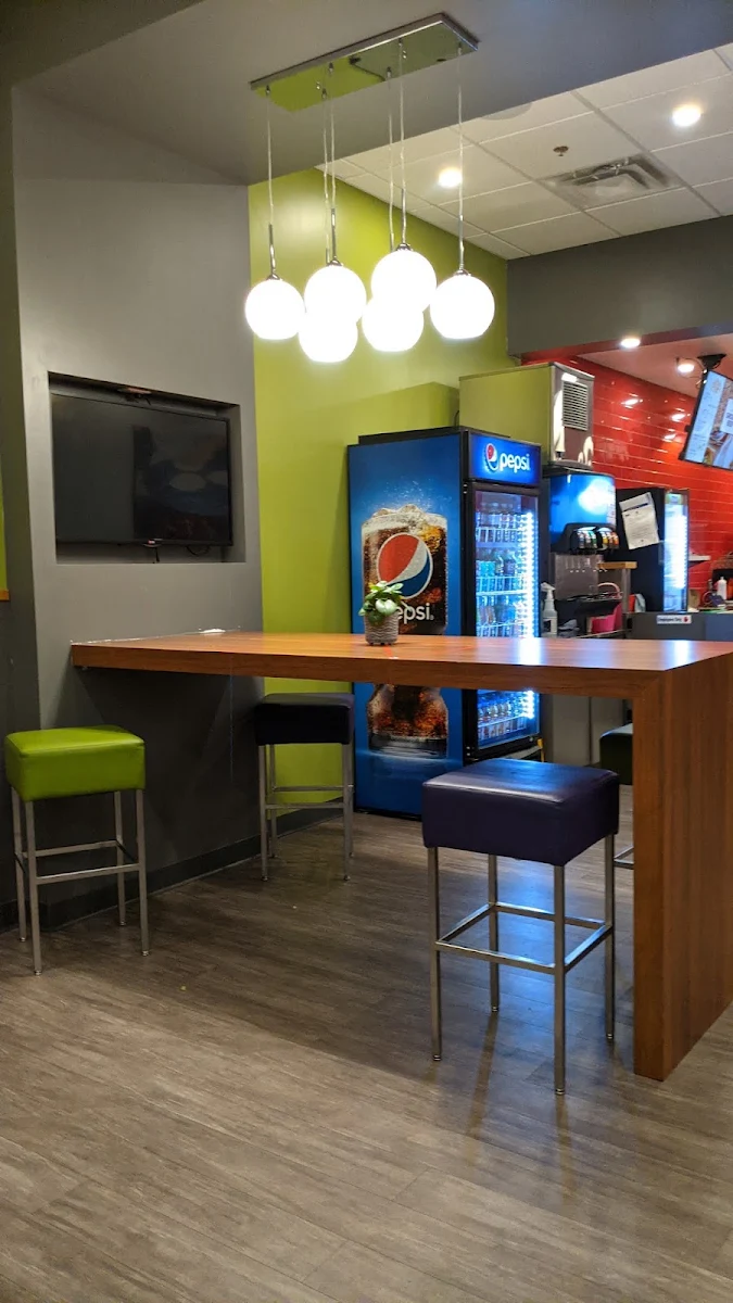 Vibe, Quesada Burritos & Tacos