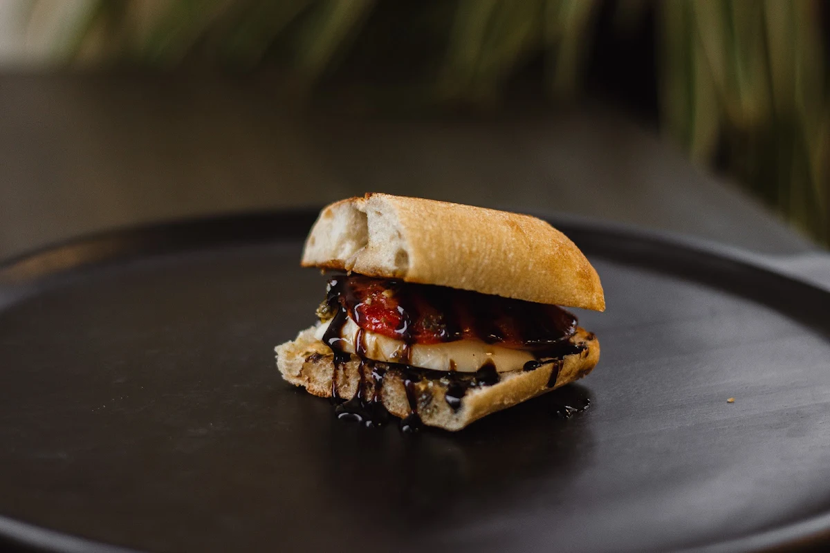 Food & drink photo 3