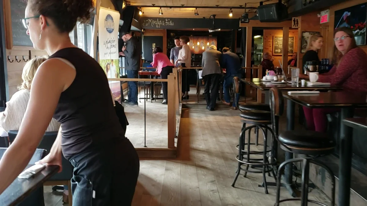 Vibe, Restaurant Le Saint Sau Pub Gourmand
