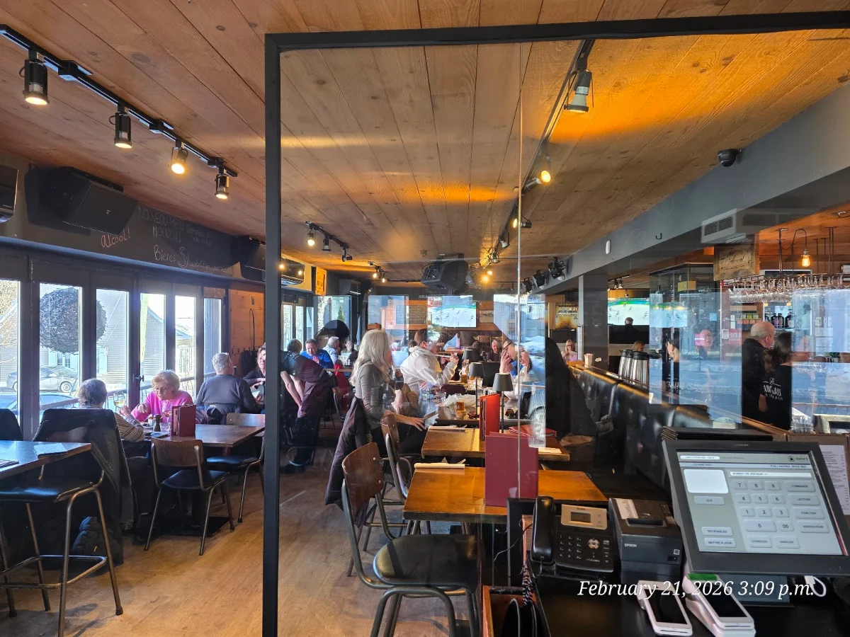 Vibe, Restaurant Le Saint Sau Pub Gourmand