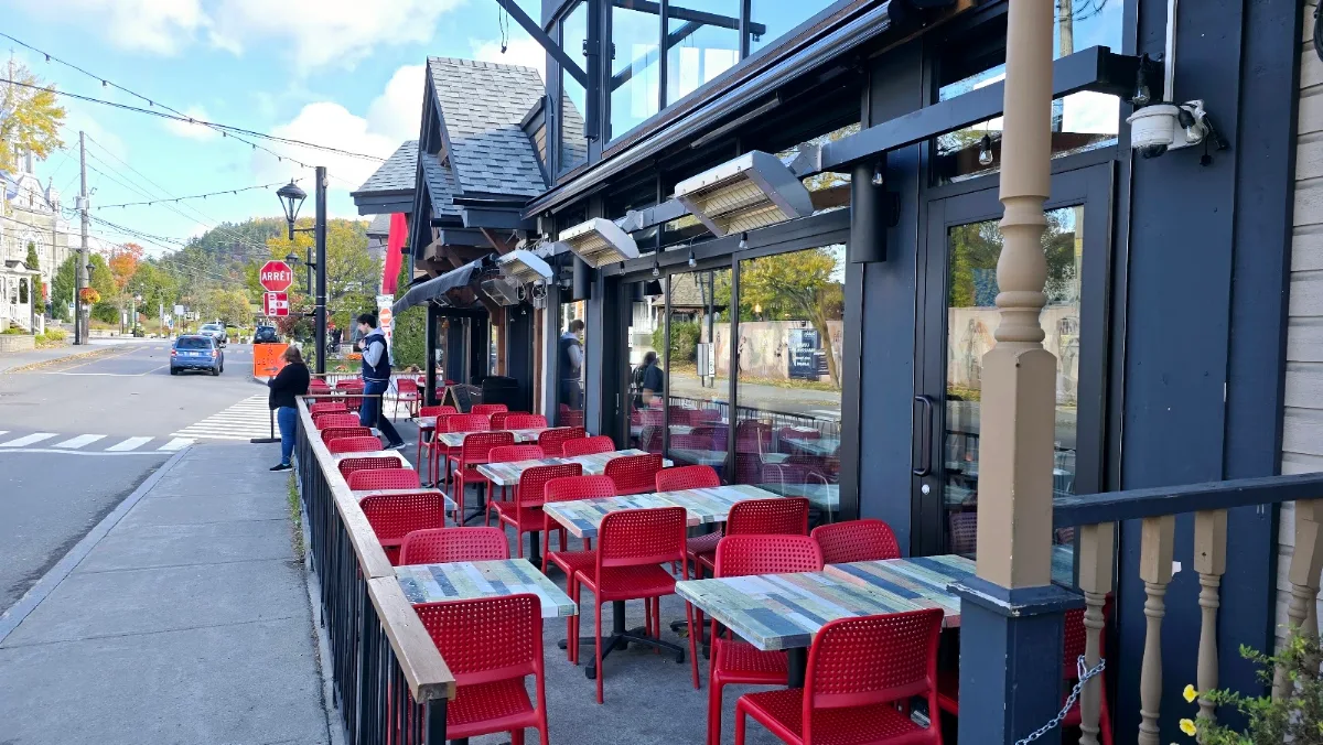 Vibe, Restaurant Le Saint Sau Pub Gourmand