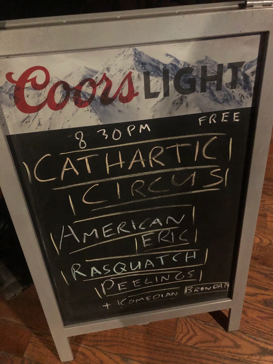 Menu, Gus' Pub