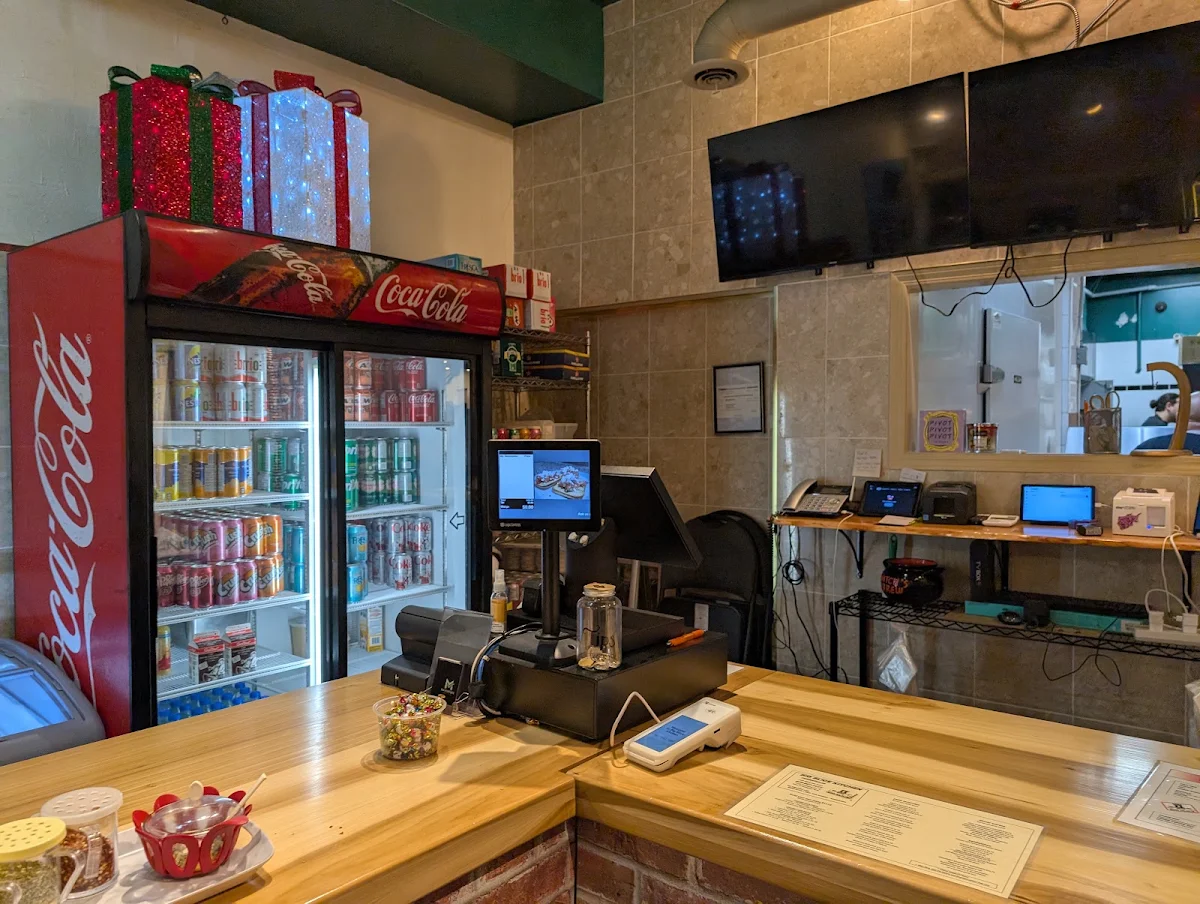 Vibe, BIG SLICE KITCHEN