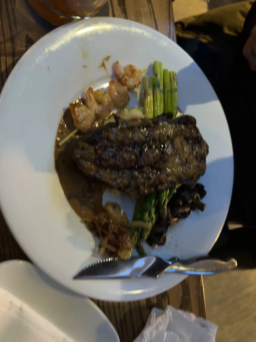 Food & drink, State & Main