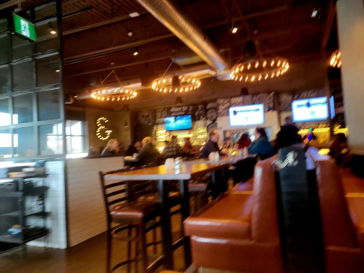 Vibe, State & Main
