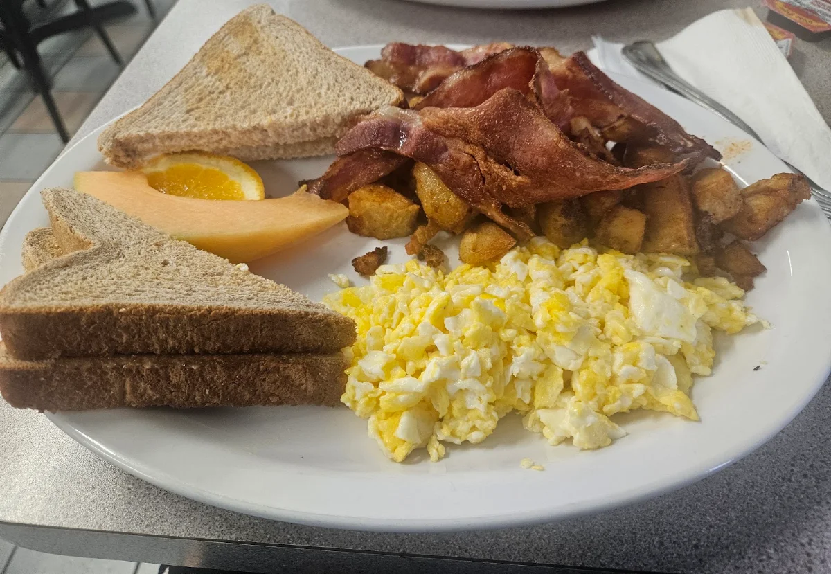 Food & drink, Tom's