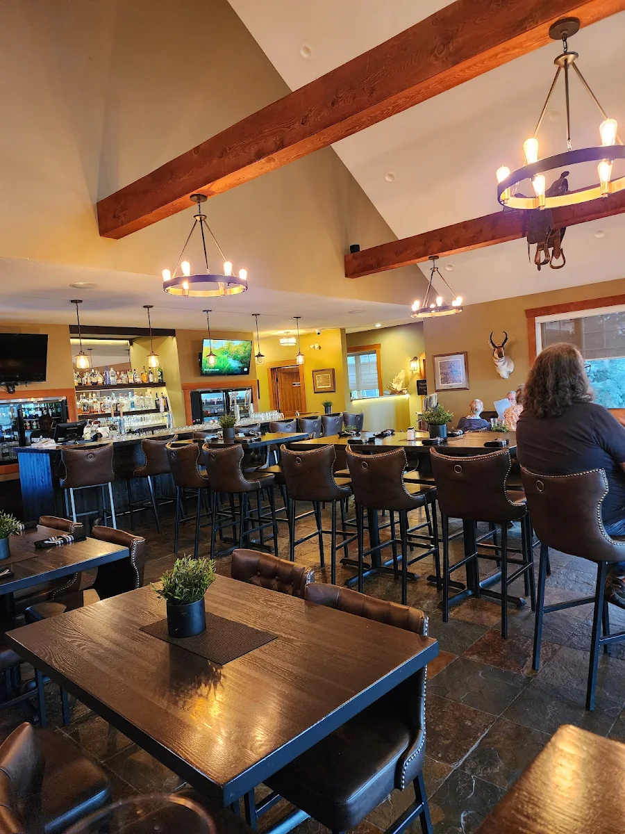 Vibe, Fuzion Bar & Grill