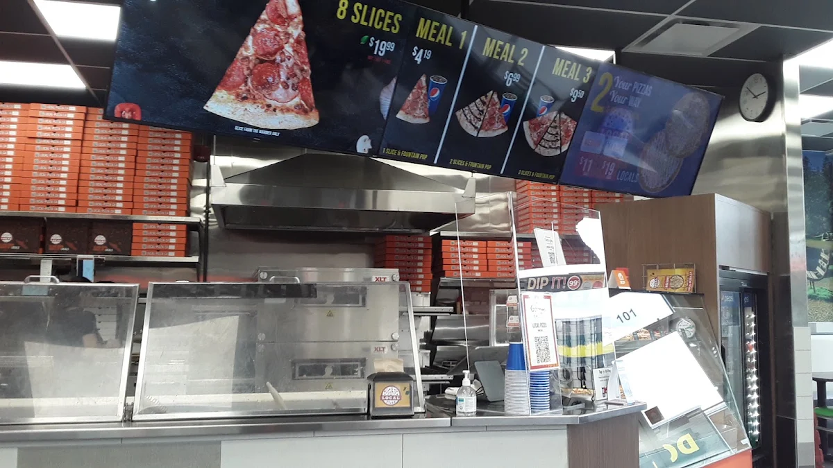 Vibe, LOCAL Pizza