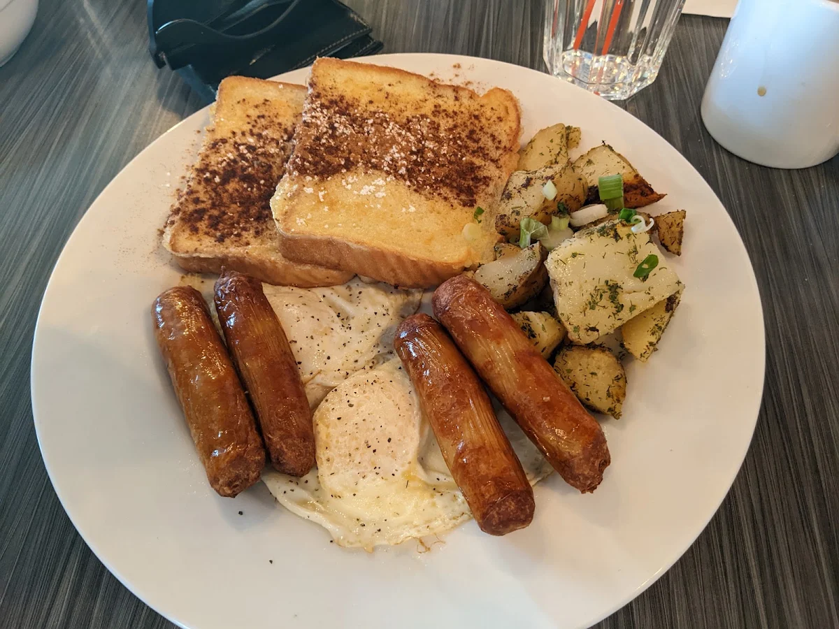 Food & drink, Refinery Grill