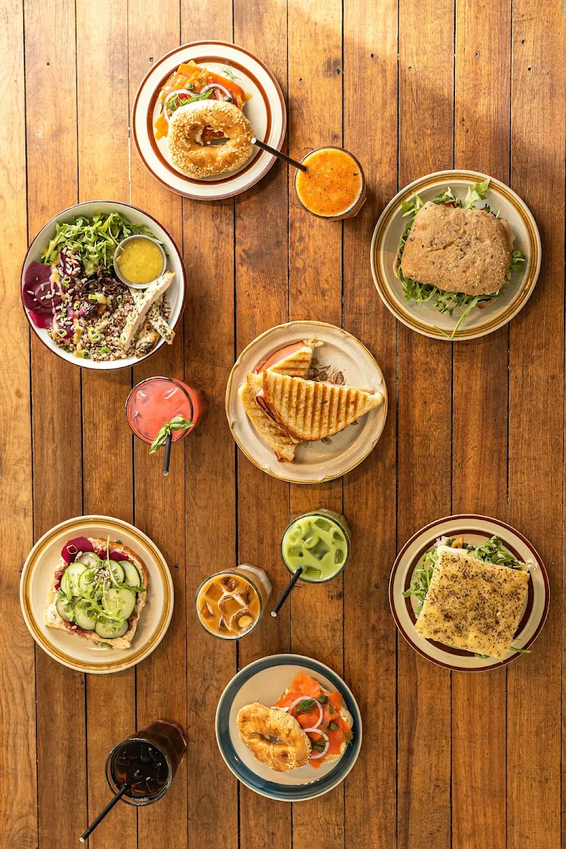 Food & drink, Le Café Magda