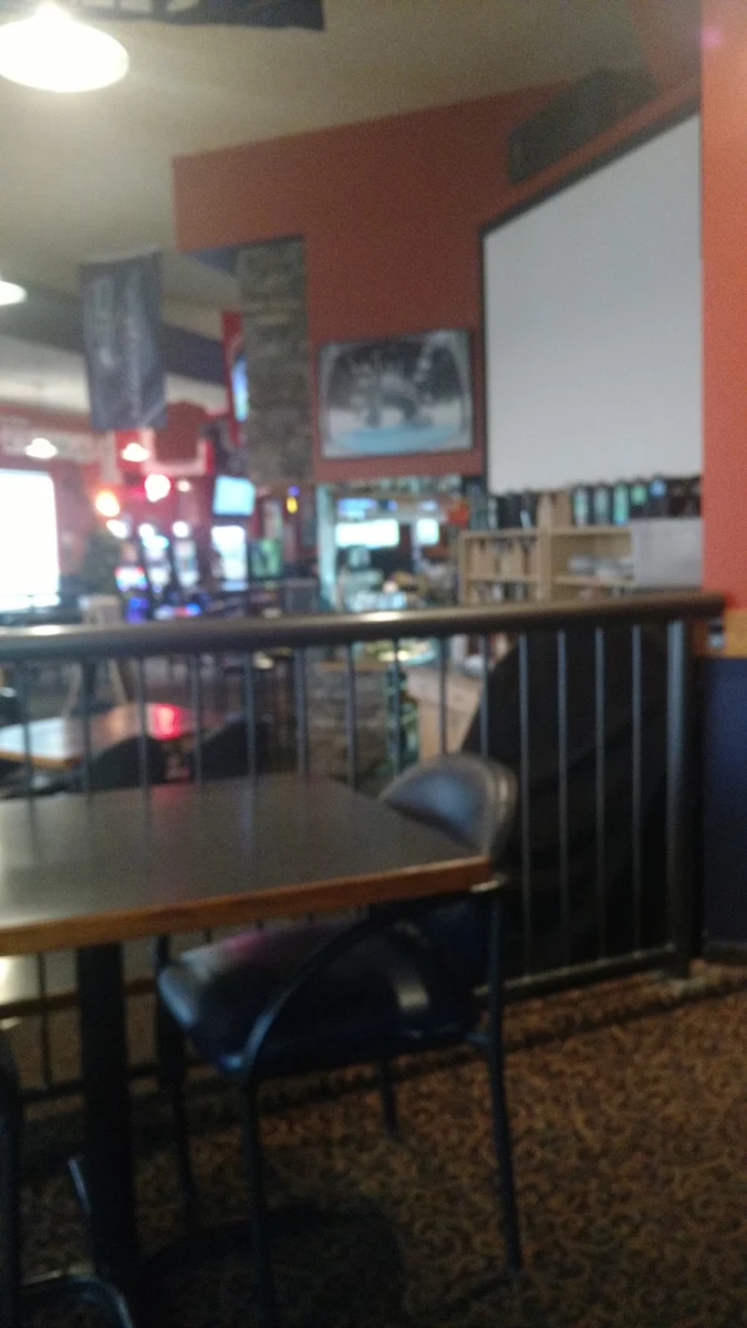 Vibe, DayzOff Pub