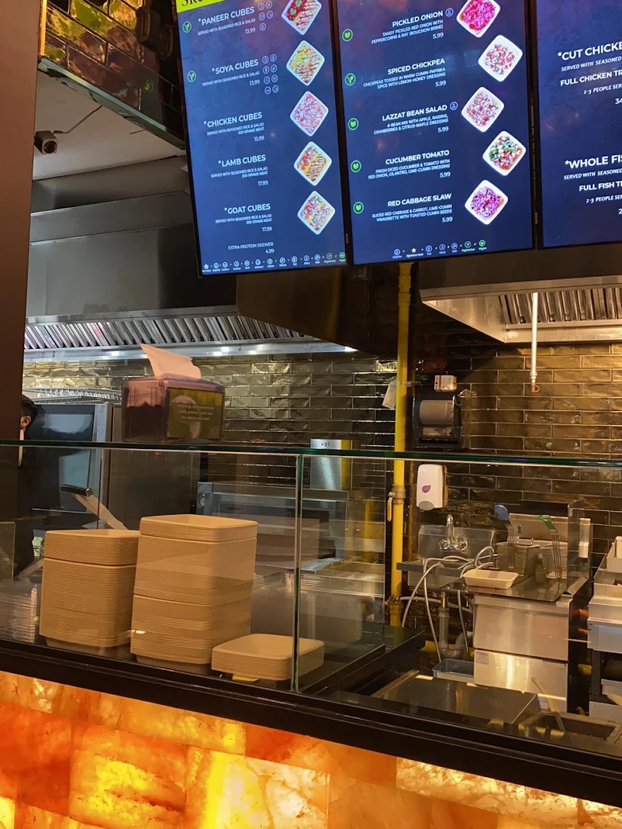 Menu, Lazzat Grill & Shakes
