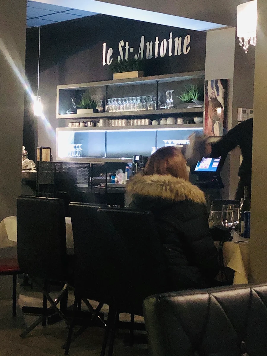 Vibe, Restaurant Le St-Antoine