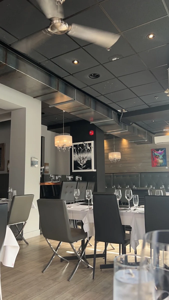 Vibe, Restaurant Le St-Antoine