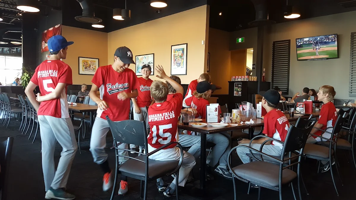 Vibe, Boston Pizza