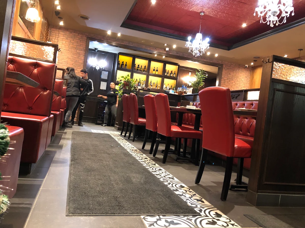 Vibe, Thai Room Scarborough